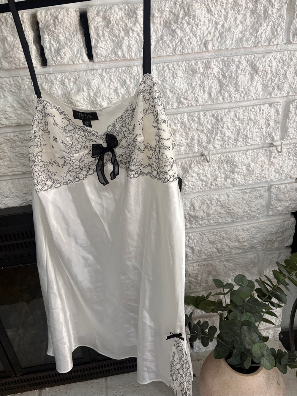 ⭐️NWT⭐️ Lace Nighty